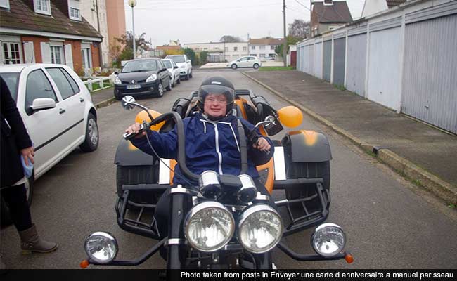 30,000 Birthday Cards for This Man From Across the World