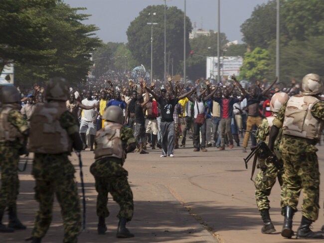Burkina Army, Civil Groups Agree Transition Pact	