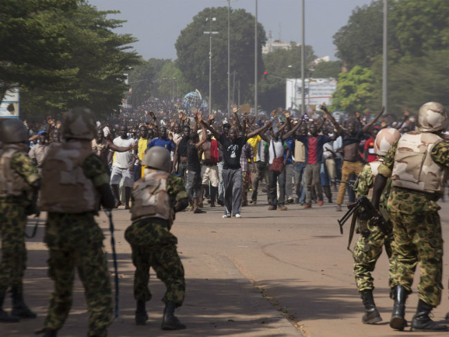 Hundreds Protest in Burkina Faso Capital Against Army's Power Grab