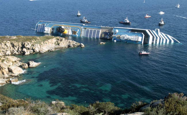 Last Body, Believed to be of Indian Waiter, Found on Wrecked Costa Concordia