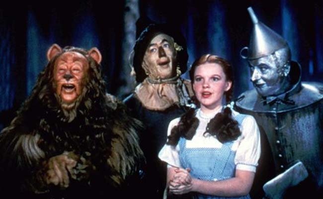 'Wizard of Oz' Cowardly Lion Costume Up for Sale 