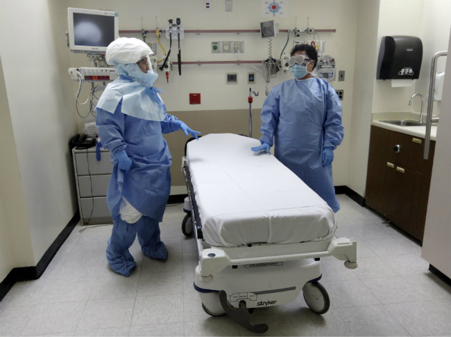 Condition of Ebola Infected New York Doctor Craig Spencer Improves