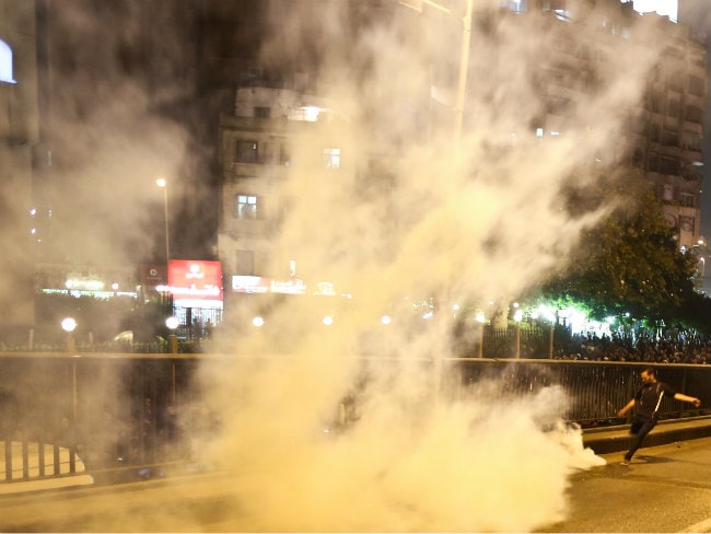 Egypt Police Tear-Gas Protesters Denouncing Hosni Mubarak Verdict