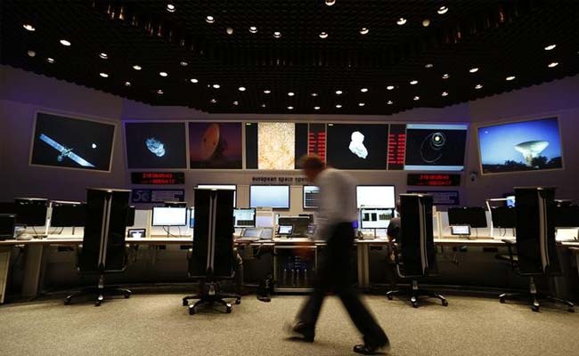 Scientists Set For Historic Comet Landing Attempt