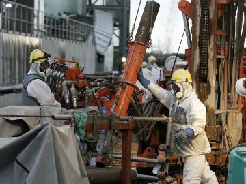 Fukushima Construction Workers Hurt: Operator 