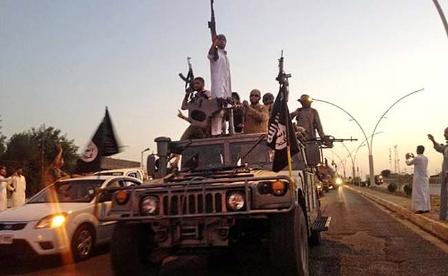 With Incentives and Brute Force, Islamic State Subdues Tribes