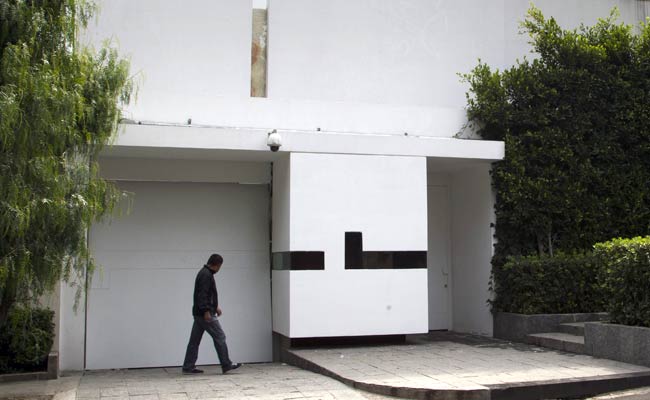Mexico's First Lady to Sell Controversial Mansion