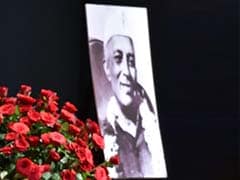 Congress in Kerala Celebrates Jawaharlal Nehru Birth Anniversary