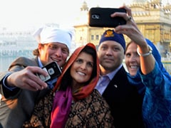 South Carolina Governor Nikki Haley Visits Golden Temple in Amritsar