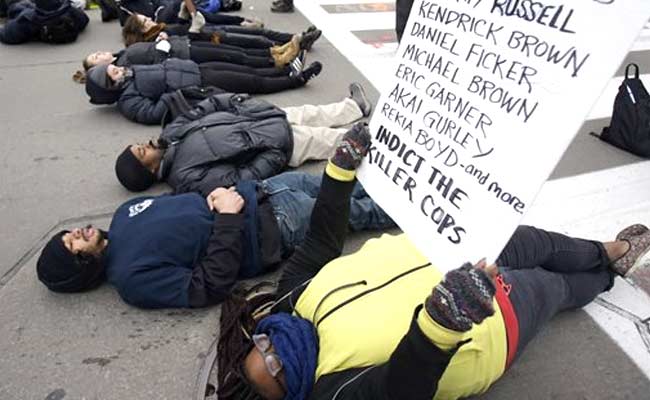 Ohio City Crowd Protests Over 12-Year-Old Boy Shot By Police 