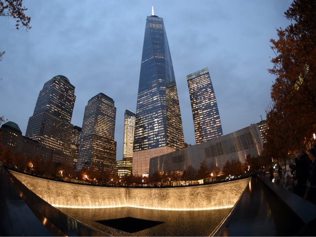One World Trade Center Fills Hole in Manhattan Skyline