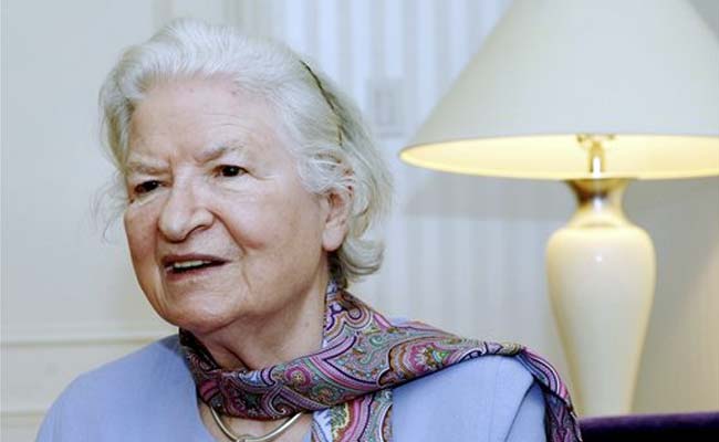 Queen of Crime Writing PD James Dies Aged 94