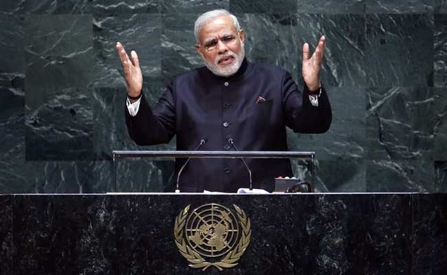 PM Narendra Modi Leaves for Home