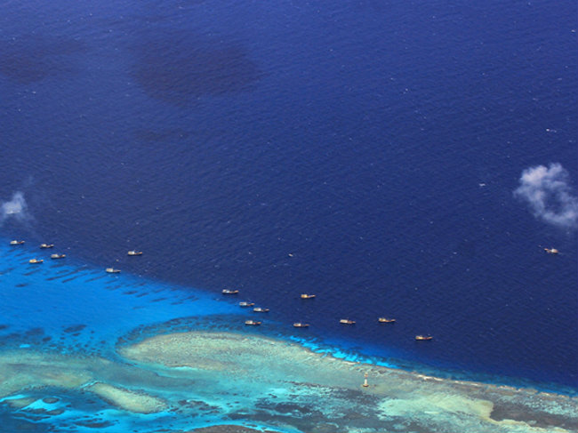 Pentagon Weighs Sending Planes, Ships Near Disputed South China Sea Reefs