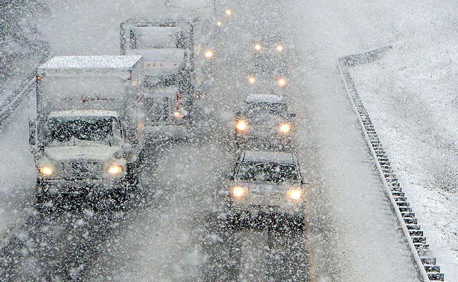 Thousands Without Power on Thanksgiving After US Winter Storm