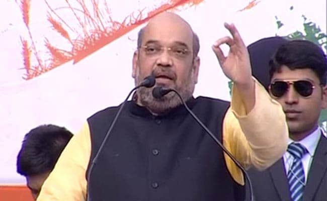 Amit Shah Stops Speech as Azan Sounds, Says 'Let's Not Give Mamata Banerjee An Excuse'
