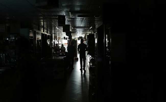 Blackout Hits Bangladesh as Power Line From India Fails 