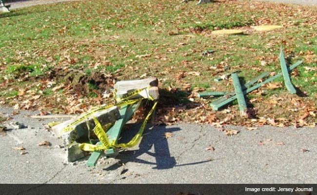 Drunk Man Steals Bulldozer To Hitch a Ride Home, Wrecks Havoc 