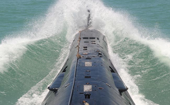 Chinese Submarine Docks in Sri Lanka Despite Indian Concerns