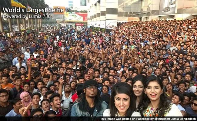 Don't Miss: Is This the World's Largest Selfie?