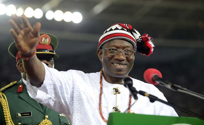 Nigeria's Jonathan Seeks Second Term, Vows to Beat Boko Haram Nigeria's Jonathan Seeks Second Term, Vows to Beat Boko Haram