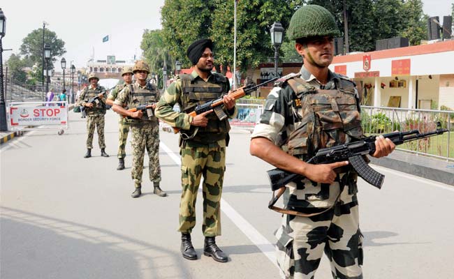 Seven Arrested for Suicide Attack in Pakistan at Wagah Border 