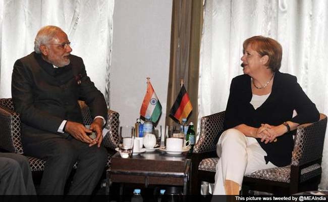 'Our Relations Are Deepening,' Angela Merkel Tells PM Modi Amid Row Over German Language in Schools