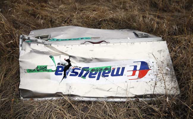 Russian TV Channel Says Photos Show MH17 Shot Down by Fighter Jet