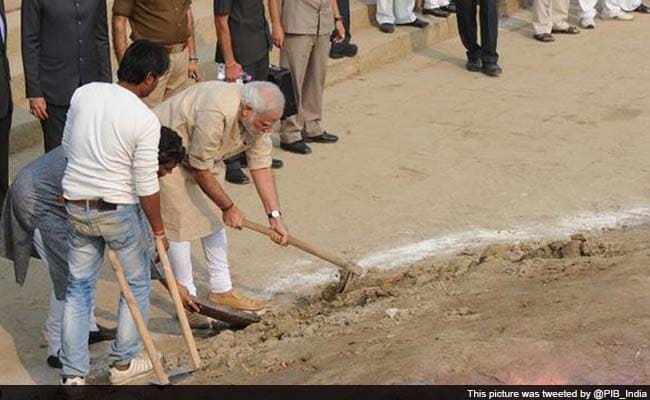 Airports Authority of India Provides Rs 5 Crore For Cleanliness Drive in Varanasi