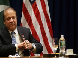 Pakistan, Russia Sign 'Milestone' Military Cooperation Pact Pakistan, Russia Sign 'Milestone' Military Cooperation Pact