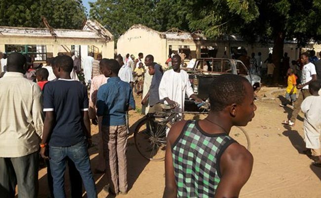 Suicide Bomber Kills 48 Students in Nigeria 
