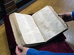 Rare Shakespeare First Folio Found in French Library
