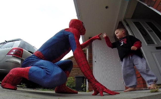 This 5-Year-Old Fighting Cancer Gets Birthday Surprise from 'Spider-Dad'