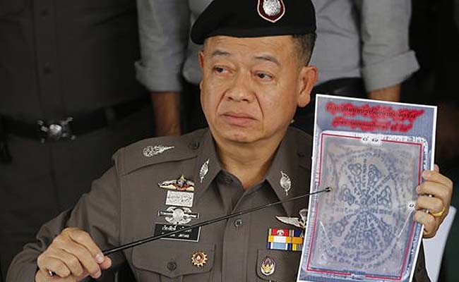 Americans Suspected of Trying to Ship Body Parts Have Escaped