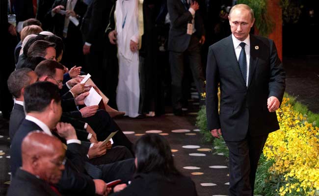 Vladimir Putin Cites 'Need to Sleep' on Leaving Tense G20 Summit
