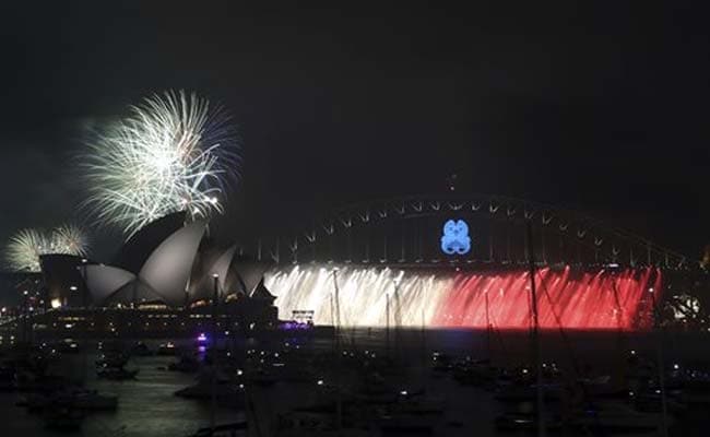 Beach Parties, Fireworks: Here is How World is Celebrating 2015