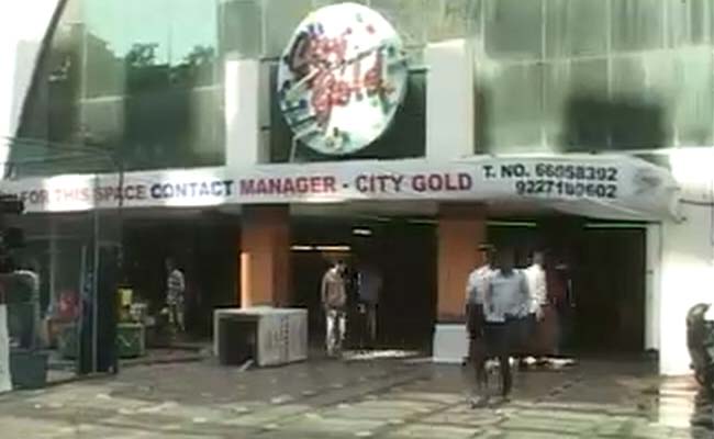 Ahmedabad Cinema Showing <i>PK</i> Vandalised, Protests in Other Cities