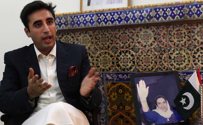 Bilawal Bhutto Zardari Receives Master's Degree from Oxford University