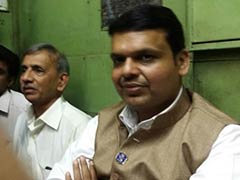 Maharashtra Chief Minister Takes Mumbai Local During Peak Hour
