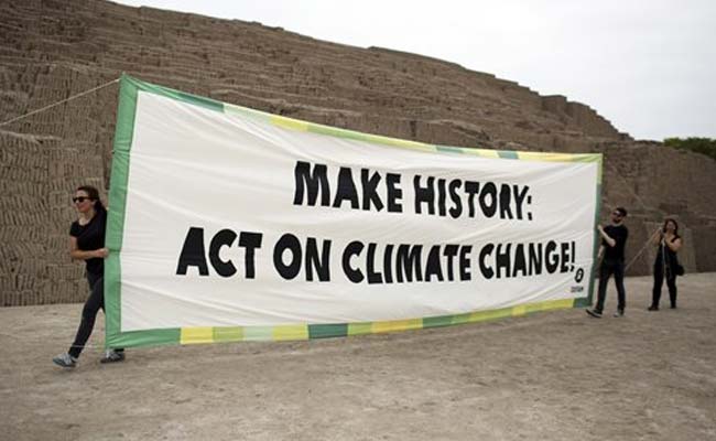 UN Climate Deal in Paris May End Up Burying 2 Degree Goal