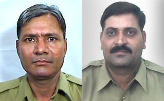 Speeding Cab Rams Barricade in Delhi, Kills 2 Policemen