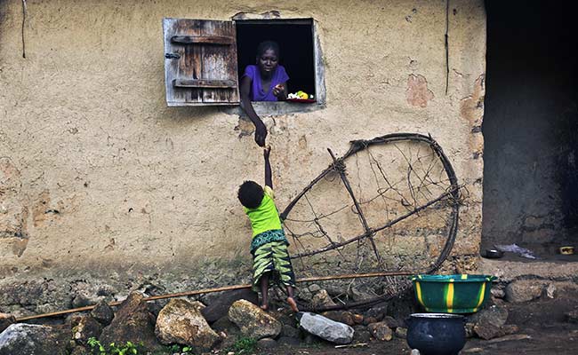 One Million People Facing Hunger in Ebola-Hit Countries: UN