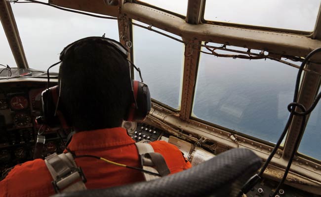 Critics Ask How AirAsia Jetliner Went Missing in Age of GPS