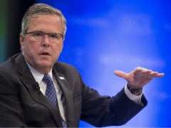 Jeb Bush Hands Out Cash to Win Allies Ahead of 2016 US Presidential Elections
