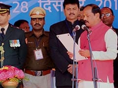 Raghubar Das Sworn-In as Jharkhand Chief Minister, PM Modi Misses Ceremony Due to Fog in Delhi