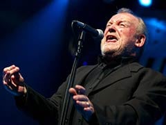 British Singer Joe Cocker, 70, Dies of Lung Cancer