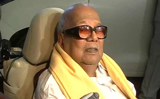 DMK Chief Karunanidhi Storms Out of Assembly, Says 'No Place for Disabled Like Me'
