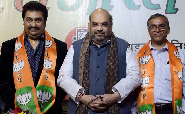 Bollywood Singer Kumar Sanu Joins BJP