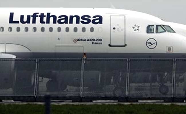 Lufthansa Pilots Strike on Long-Haul Flights