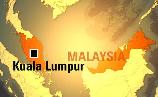 Indonesian Aerobatic Planes Crash in Malaysia, Pilots Safe